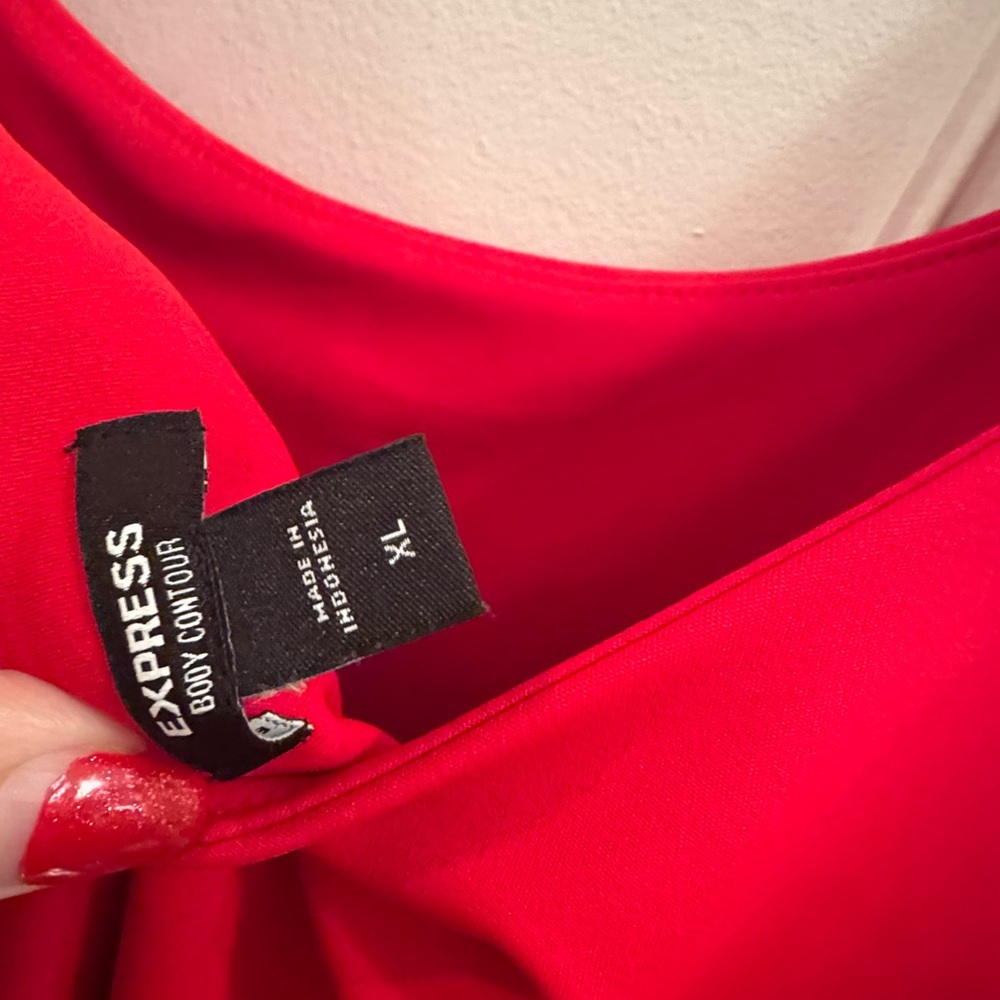 Express Red Thong clasp closure bodysuit - size xl - Picture 4 of 4
